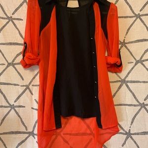 LAST CALL!!🚨BKE red blouse with black tank top